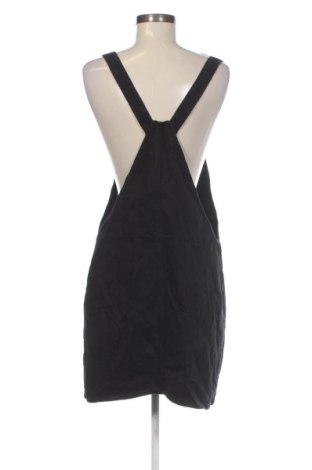 Sukienka Stradivarius, Rozmiar M, Kolor Czarny, Cena 38,99 zł