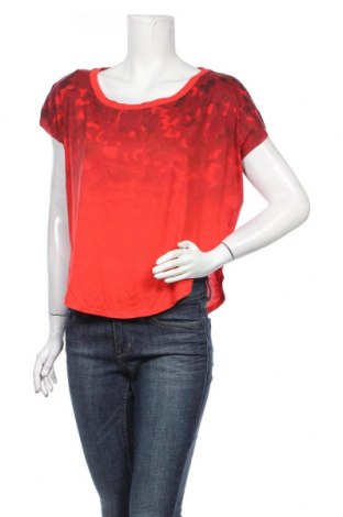 Damen T-Shirt Nike, Größe M, Farbe Rot, Preis 22,27 €