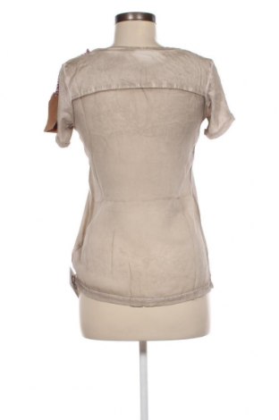 Γυναικεία μπλούζα DDP, Μέγεθος S, Χρώμα  Μπέζ, Τιμή 19,07 €