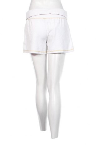 Γυναικείο κοντό παντελόνι Colours Of The World, Μέγεθος M, Χρώμα Λευκό, Τιμή 15,46 €