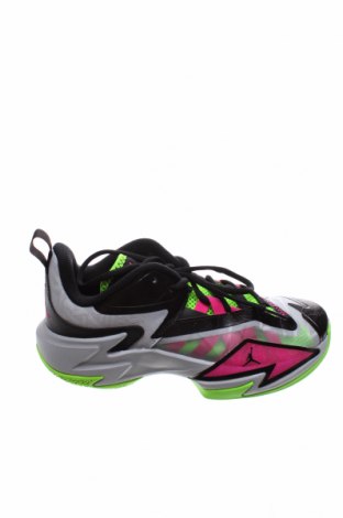 Încălțăminte de damă Air Jordan Nike, Mărime 38, Culoare Multicolor, Preț 818,94 Lei