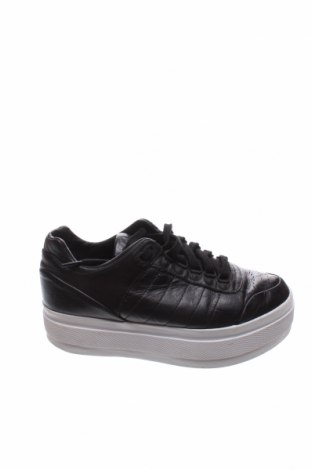 Дамски обувки K-Swiss, Размер 41, Цвят Черен, Цена 62,00 лв.