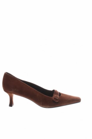 Дамски обувки Stuart Weitzman, Размер 42, Цвят Кафяв, Цена 255,00 лв.