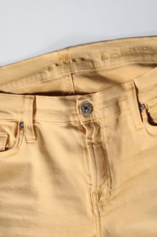 Γυναικείο παντελόνι 7 For All Mankind, Μέγεθος M, Χρώμα Κίτρινο, Τιμή 50,72 €