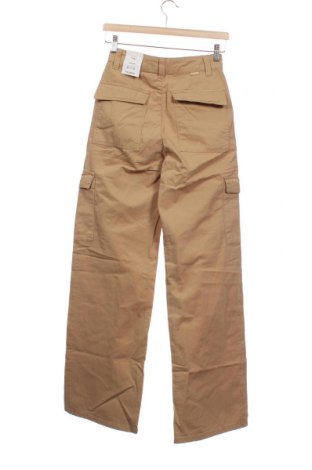 Γυναικείο παντελόνι Pull&Bear, Μέγεθος XS, Χρώμα  Μπέζ, Τιμή 28,35 €