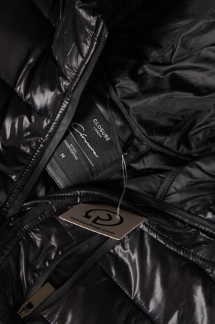 Γυναικείο μπουφάν Closure, Μέγεθος M, Χρώμα Μαύρο, Τιμή 13,93 €