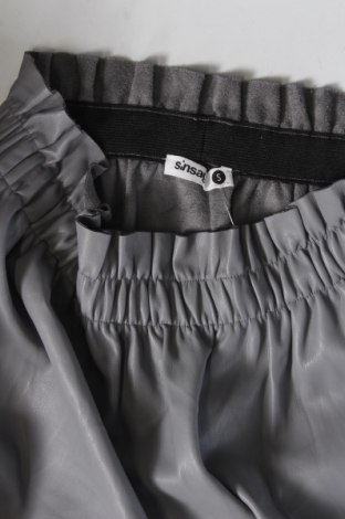 Δερμάτινη φούστα Sinsay, Μέγεθος S, Χρώμα Γκρί, Τιμή 23,51 €