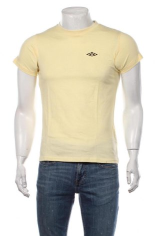 Мъжка тениска Umbro, Размер S, Цвят Жълт, Цена 18,55 лв.