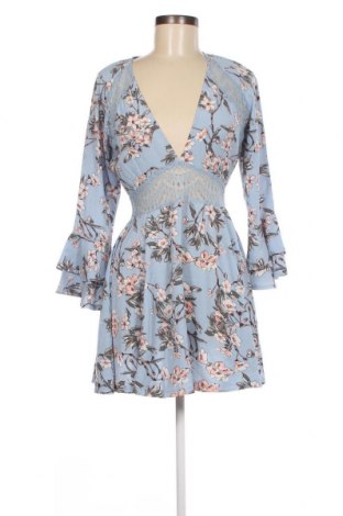 Kleid Boohoo, Größe M, Farbe Blau, Preis 26,44 €