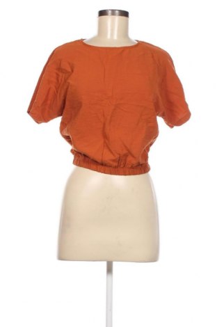Дамска блуза, Размер M, Цвят Оранжев, Цена 9,12 лв.