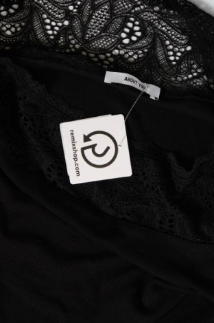 Дамска блуза About You, Размер XL, Цвят Черен, Цена 46,00 лв.
