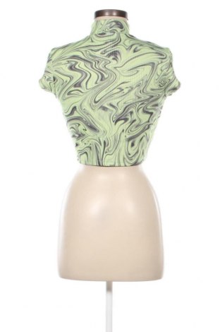 Γυναικεία μπλούζα Bershka, Μέγεθος L, Χρώμα Πολύχρωμο, Τιμή 11,75 €