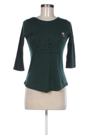Дамска блуза Bershka, Размер S, Цвят Зелен, Цена 6,65 лв.