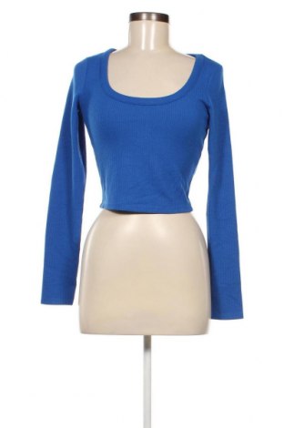 Γυναικεία μπλούζα Bershka, Μέγεθος S, Χρώμα Μπλέ, Τιμή 2,12 €