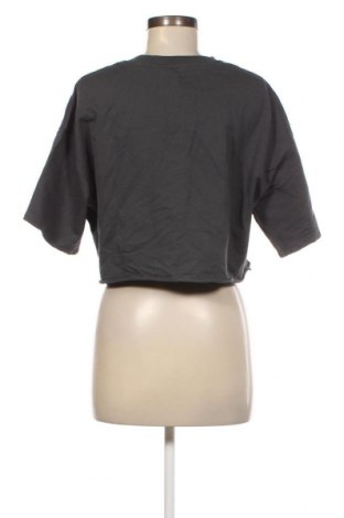 Damen Shirt Bershka, Größe L, Farbe Grau, Preis 13,22 €