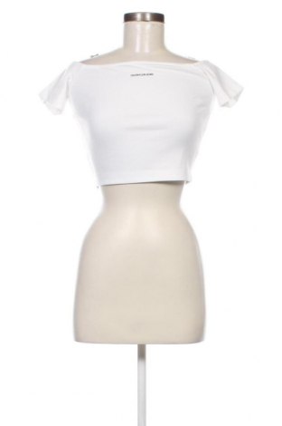 Дамска блуза Calvin Klein Jeans, Размер S, Цвят Бял, Цена 84,00 лв.