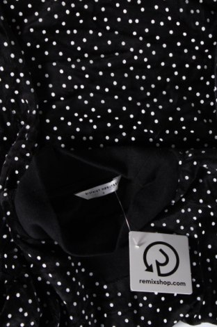 Дамска блуза Distrikt Norrebro, Размер M, Цвят Черен, Цена 6,80 лв.