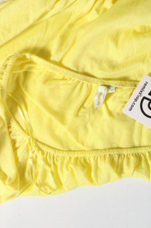 Γυναικεία μπλούζα Fire & Glory, Μέγεθος XS, Χρώμα Κίτρινο, Τιμή 4,21 €