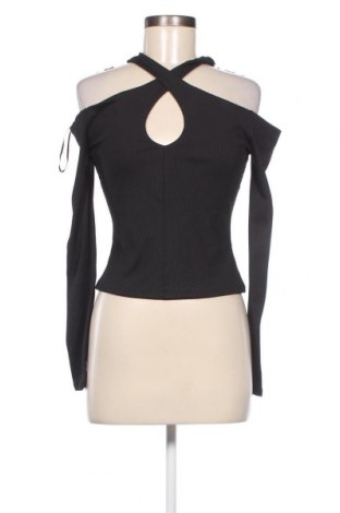 Γυναικεία μπλούζα Guess, Μέγεθος M, Χρώμα Μαύρο, Τιμή 55,67 €