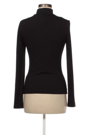 Γυναικεία μπλούζα Guess, Μέγεθος M, Χρώμα Μαύρο, Τιμή 16,71 €