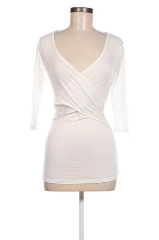 Γυναικεία μπλούζα Irl, Μέγεθος XS, Χρώμα Λευκό, Τιμή 3,20 €