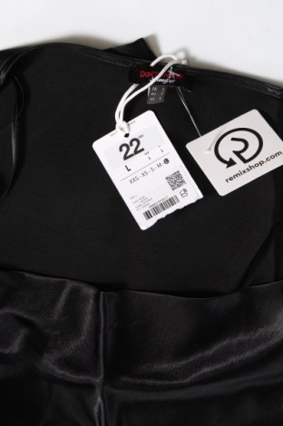 Γυναικεία μπλούζα Jennyfer, Μέγεθος L, Χρώμα Μαύρο, Τιμή 2,88 €