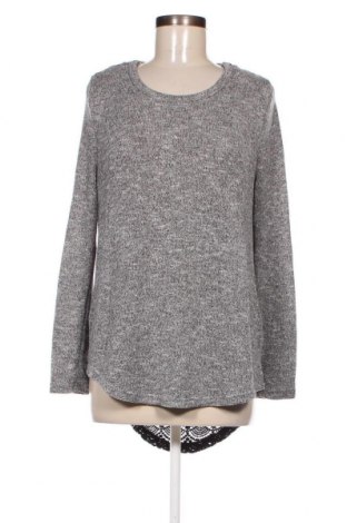 Damen Shirt Mia + Tess, Größe M, Farbe Grau, Preis € 3,04