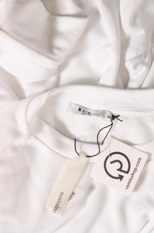 Дамска блуза NA-KD, Размер 3XL, Цвят Бял, Цена 11,55 лв.