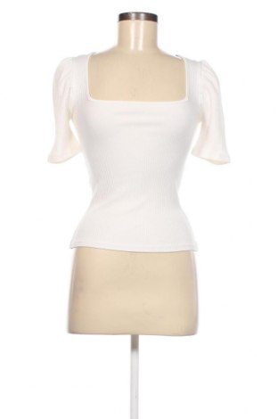 Дамска блуза NA-KD, Размер M, Цвят Бял, Цена 19,94 лв.