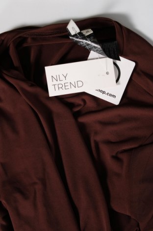 Дамска блуза Nly Trend, Размер M, Цвят Кафяв, Цена 8,99 лв.
