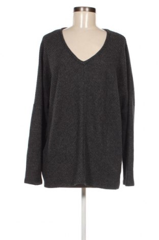 Γυναικεία μπλούζα Nutmeg, Μέγεθος XL, Χρώμα Γκρί, Τιμή 4,70 €