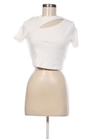 Γυναικεία μπλούζα Pigalle by ONLY, Μέγεθος L, Χρώμα Λευκό, Τιμή 6,80 €
