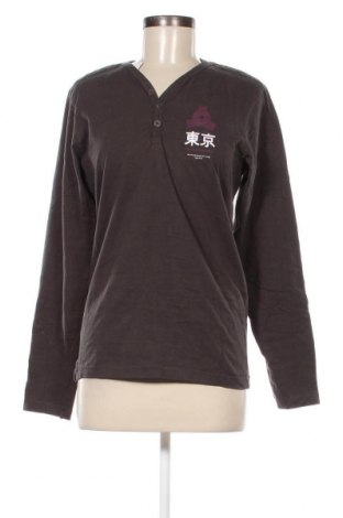 Damen Shirt Pull&Bear, Größe M, Farbe Grau, Preis € 5,29