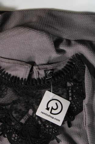 Bluză de femei SHEIN, Mărime M, Culoare Gri, Preț 18,75 Lei
