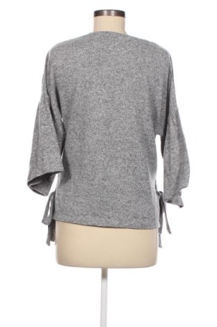 Γυναικεία μπλούζα Sinsay, Μέγεθος S, Χρώμα Γκρί, Τιμή 4,58 €