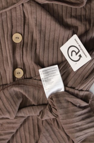 Γυναικεία μπλούζα Takko Fashion, Μέγεθος L, Χρώμα  Μπέζ, Τιμή 4,47 €
