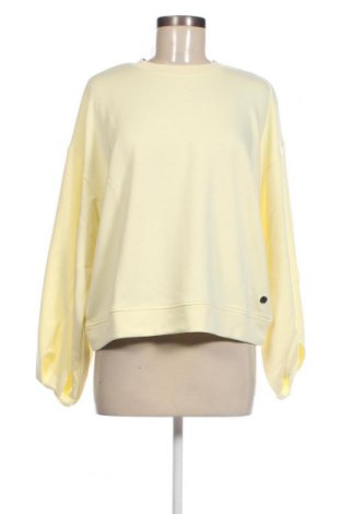 Дамска блуза Tamaris, Размер S, Цвят Жълт, Цена 34,65 лв.