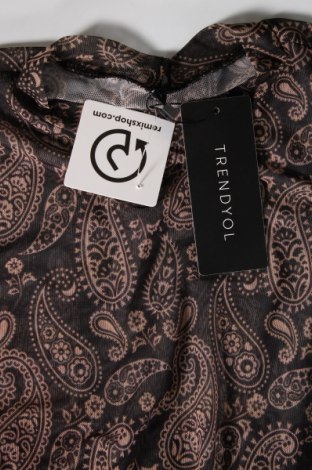 Γυναικεία μπλούζα Trendyol, Μέγεθος M, Χρώμα Πολύχρωμο, Τιμή 39,69 €