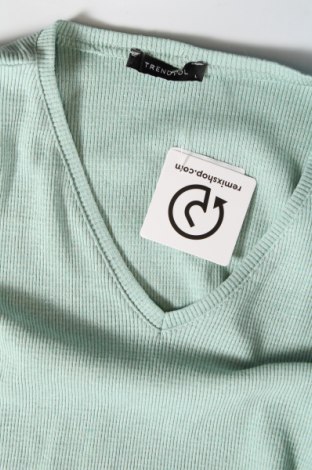 Дамска блуза Trendyol, Размер L, Цвят Зелен, Цена 15,40 лв.