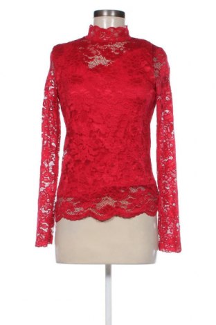 Дамска блуза Vero Moda, Размер M, Цвят Червен, Цена 11,99 лв.