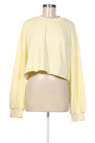 Дамска блуза Weekday, Размер L, Цвят Жълт, Цена 9,20 лв.