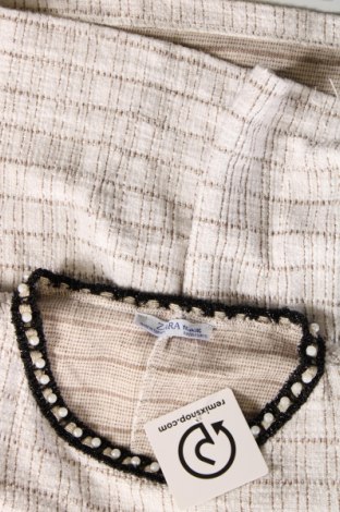 Дамска блуза Zara Trafaluc, Размер S, Цвят Бял, Цена 20,00 лв.