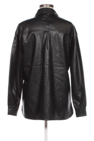 Дамска кожена риза Jennyfer, Размер M, Цвят Черен, Цена 40,00 лв.