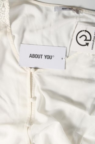 Γυναικείο πουκάμισο About You, Μέγεθος S, Χρώμα Λευκό, Τιμή 6,64 €