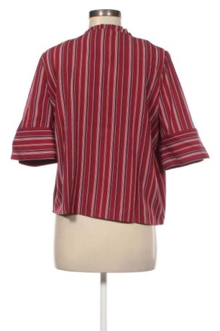 Γυναικείο πουκάμισο Irl, Μέγεθος M, Χρώμα Πολύχρωμο, Τιμή 3,09 €