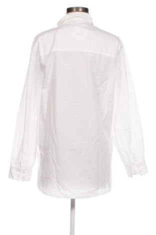 Дамска риза ONLY, Размер S, Цвят Бял, Цена 23,00 лв.