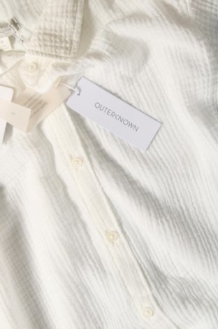 Дамска риза Outerknown, Размер XS, Цвят Бял, Цена 53,13 лв.