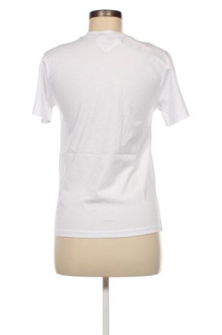 Γυναικείο t-shirt FILA, Μέγεθος XS, Χρώμα Λευκό, Τιμή 19,18 €
