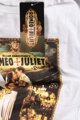 Γυναικείο t-shirt Romeo & Juliet, Μέγεθος M, Χρώμα Λευκό, Τιμή 11,14 €