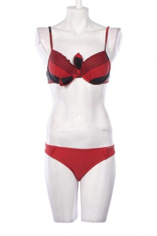 Damen-Badeanzug Ysabel Mora, Größe S, Farbe Rot, Preis 13,61 €